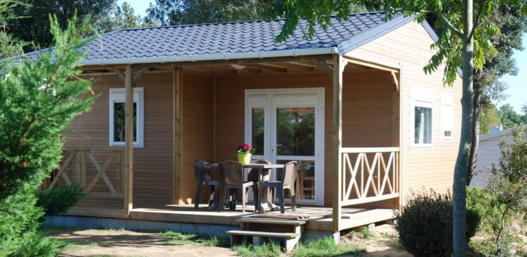 Location d'un chalet au camping La Frétille à Longeville-sur-Mer en Vendée.
